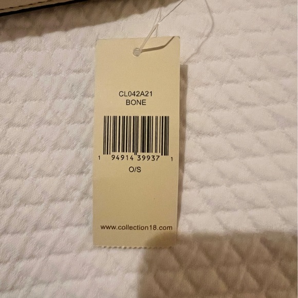 XIIX Crossbody with tags - Picture 10 of 10